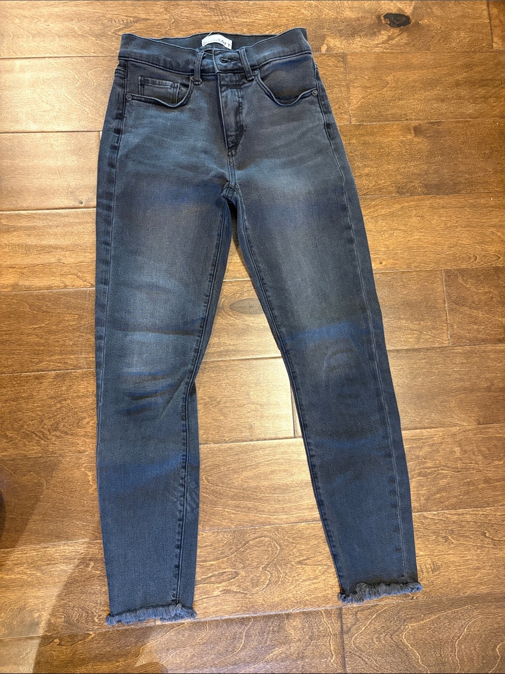 LOFT Faded black Skinny High-Rise Jeans
